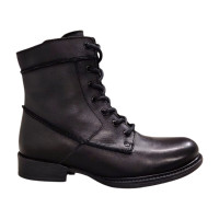 Askel musta Saaga nilkkuri